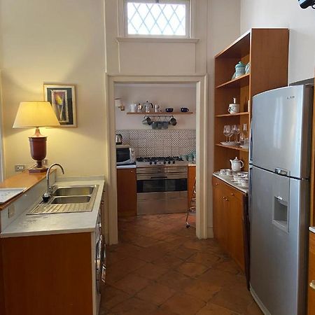 Royal Apartment In San Domenico Maggiore Napoli Dış mekan fotoğraf